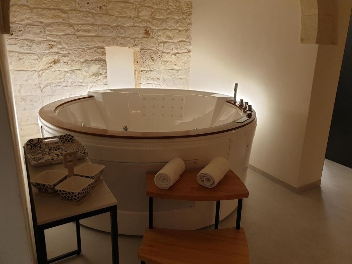 Pirano Suite Ceglie Messapica Extérieur photo